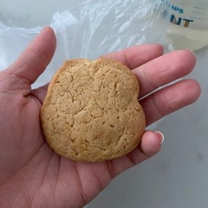 Meet your Posher, Ava